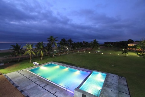 The Ashok Beach Resort